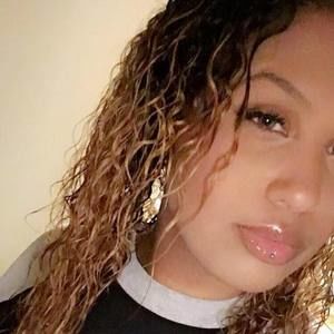 Meet your Posher, Noranda